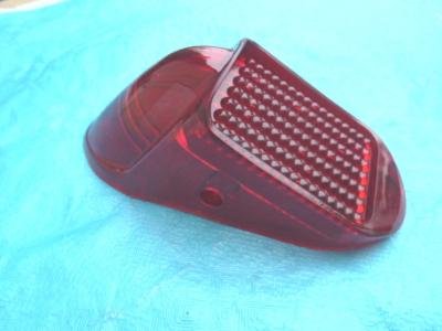 Capot feu p/ MOTOBECANE type MANDUCHER