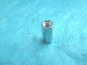 Ecrou colonnette pour culasse d6x25