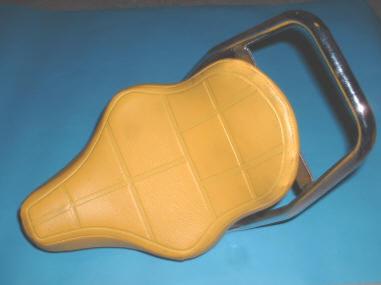 Selle chopper adaptable Peugeot 103, Mbk 51...jaune