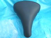 Selle cyclomoteur ancien (adaptable collier d22)