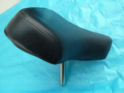 Selle adaptable Peugeot 103... noire